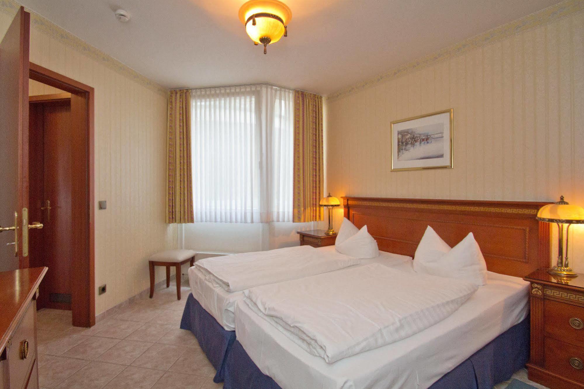 هيرينجسدورف Seetelhotel Ostseeresidenz Ahlbeck المظهر الخارجي الصورة